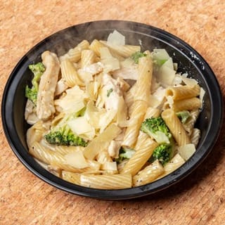 Chicken, Broccoli, & Ziti Alfredo